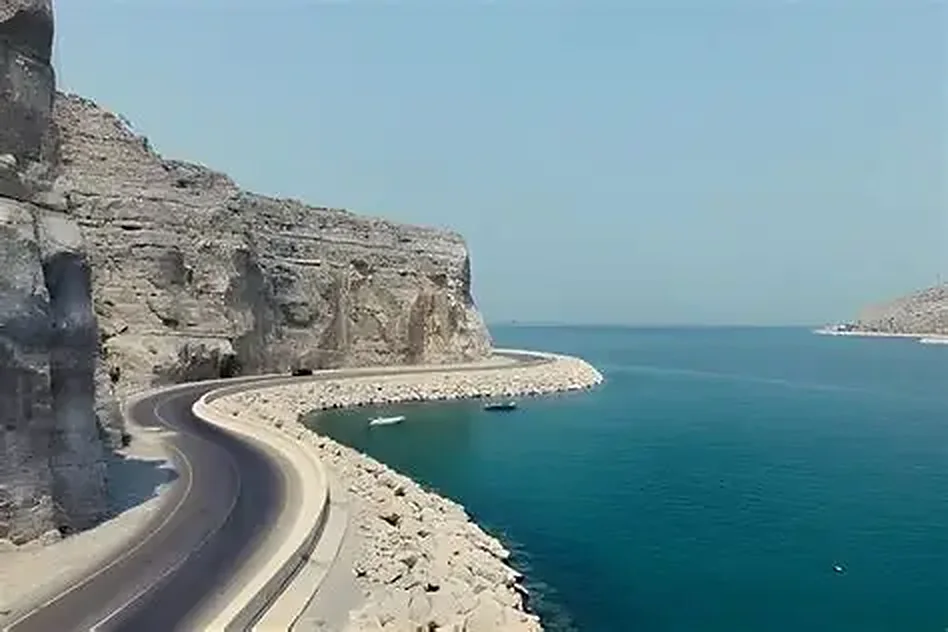 The Khasab–Bukha coastal road running between the cliffs and the sea, Musandam
